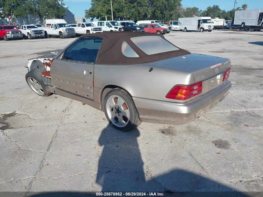 2001 Mercedes-Benz Sl-Class Base (A5) VIN: WDBFA68F41F195990 Lot: 25678952