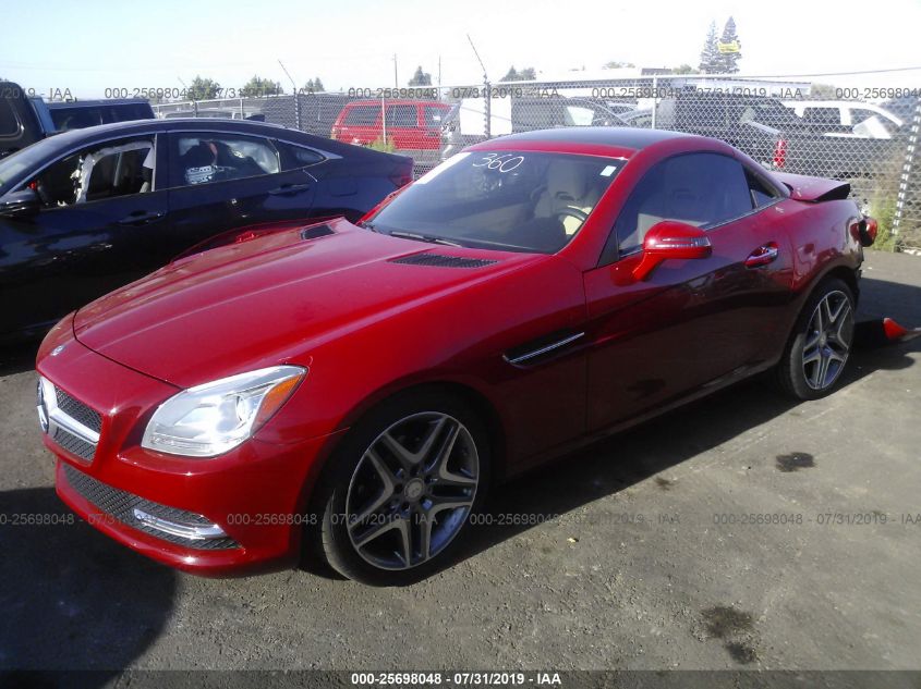 VIN WDDPK4HA0EF079418 2014 Mercedes-Benz SLK-Class,... no.2