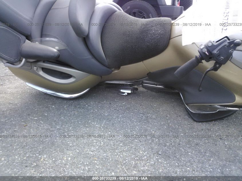 2005 BMW K1200 Lt VIN: WB10559A65ZL70864 Lot: 25733239