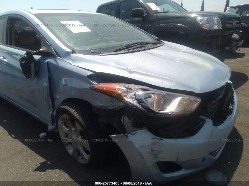 KMHDH4AE3DU671619 2013 Hyundai Elantra Limited (Ulsan Plant)