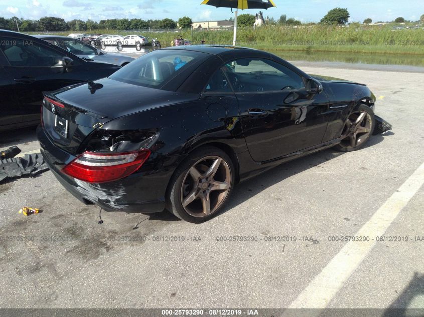 VIN WDDPK5HA6GF117078 2016 Mercedes-Benz SLK-Class,... no.4