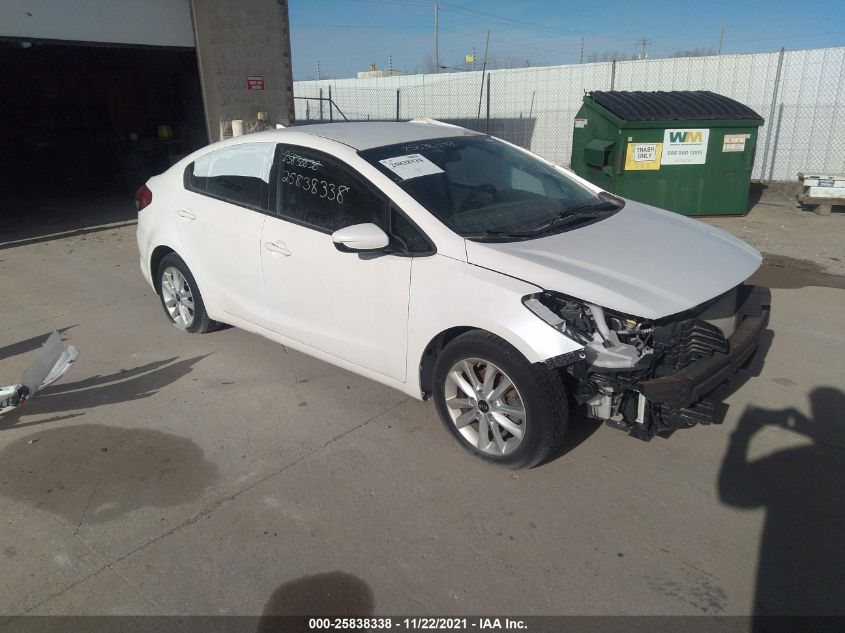 3KPFL4A7XHE016813 2017 Kia Forte Lx