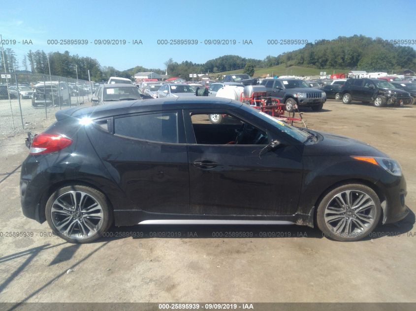 2016 Hyundai Veloster Turbo VIN: KMHTC6AE9GU249946 Lot: 25895939