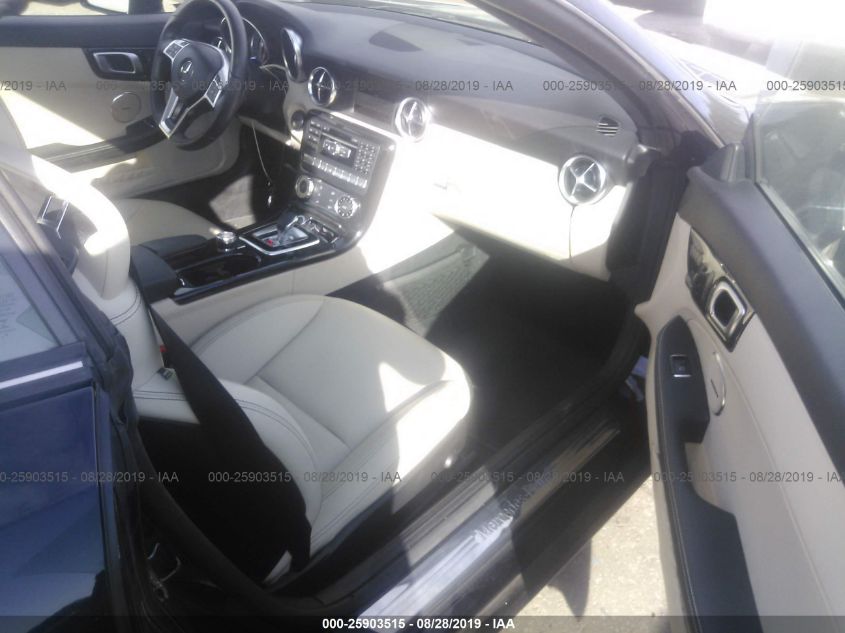 VIN WDDPK3JA2GF122972 2016 Mercedes-Benz SLK-Class,... no.5