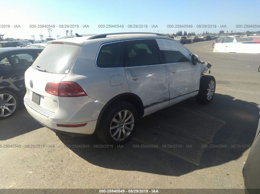 2011 Volkswagen Touareg Vr6 Sport VIN: WVGFF9BP9BD005213 Lot: 25940549