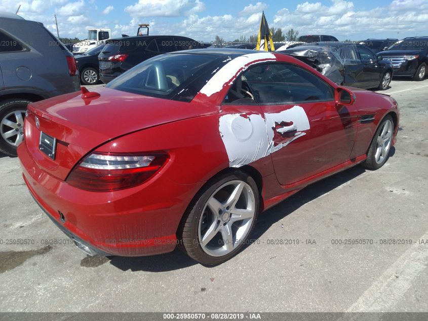 VIN WDDPK5HA4DF054705 2013 Mercedes-Benz SLK-Class,... no.4