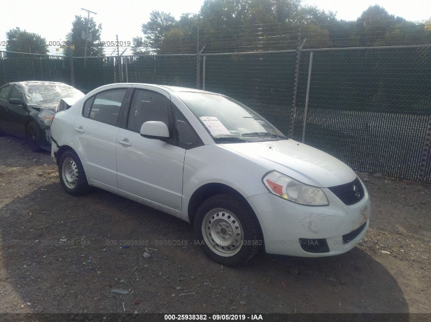 VIN JS2YC5A37D6101321 2013 Suzuki SX4, LE no.1