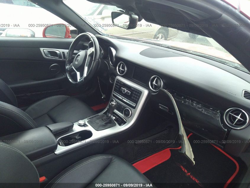 VIN WDDPK4HA2FF113618 2015 Mercedes-Benz SLK-Class,... no.5