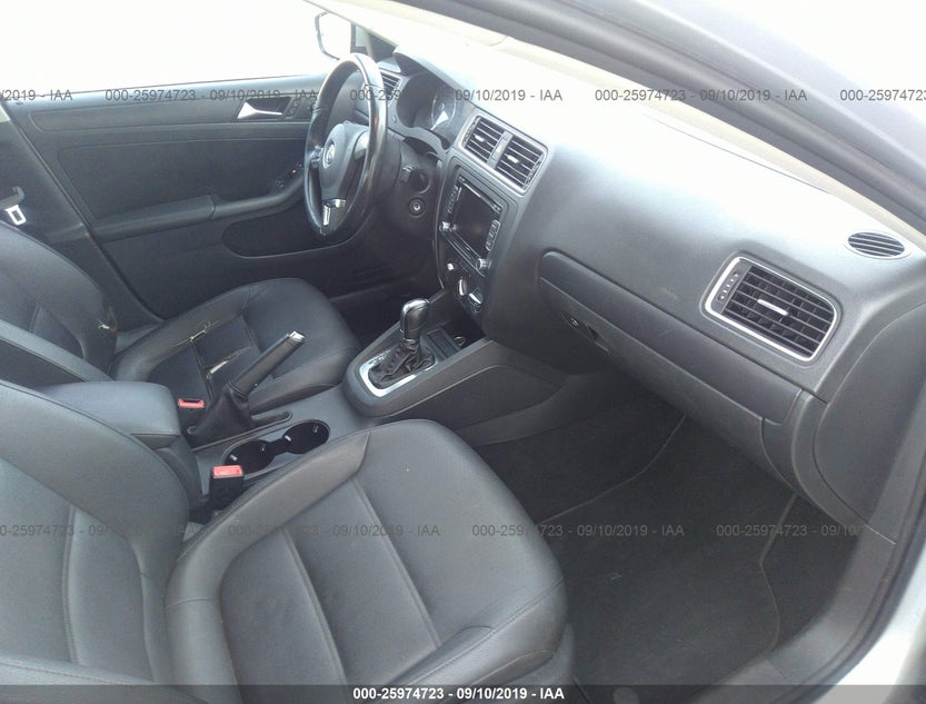 3VWDP7AJ9CM391886