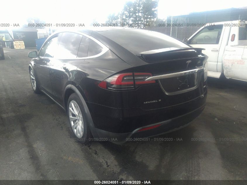 2018 Tesla Model X VIN: 5YJXCBE24JF125968 Lot: 26024051