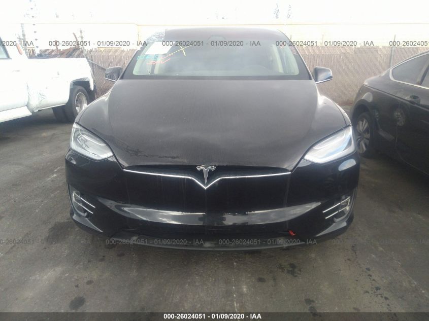 2018 Tesla Model X VIN: 5YJXCBE24JF125968 Lot: 26024051