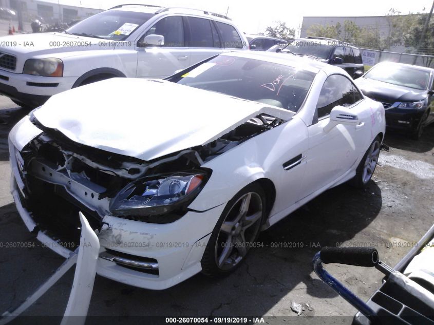 VIN WDDPK5HA6EF079140 2014 Mercedes-Benz SLK-Class,... no.2