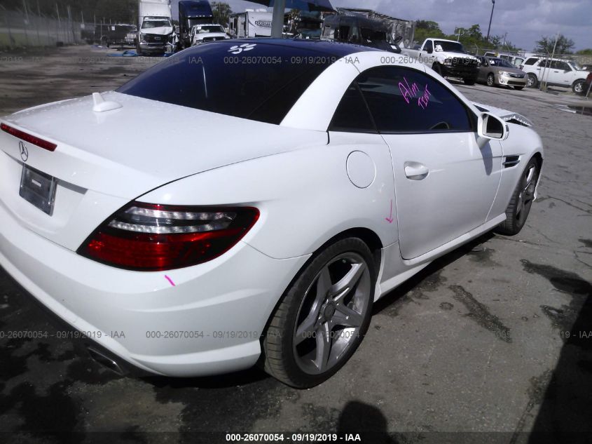 VIN WDDPK5HA6EF079140 2014 Mercedes-Benz SLK-Class,... no.4