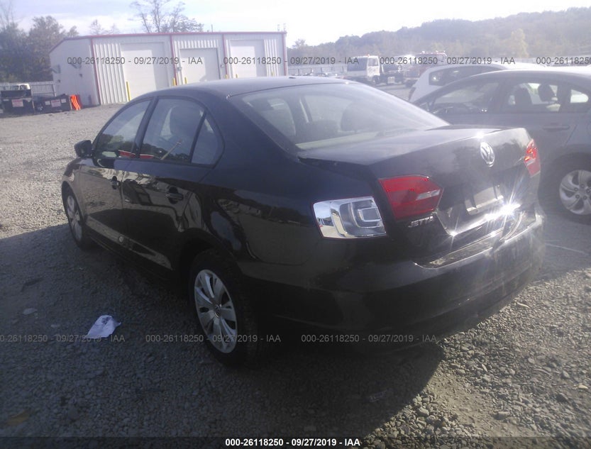 3VW1K7AJ9CM050375
