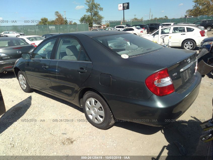 2004 Toyota Camry Le VIN: 4T1BE32K14U270102 Lot: 26125419