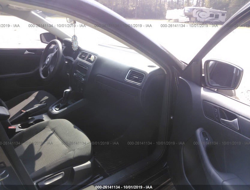 3VW2K7AJ3EM353918