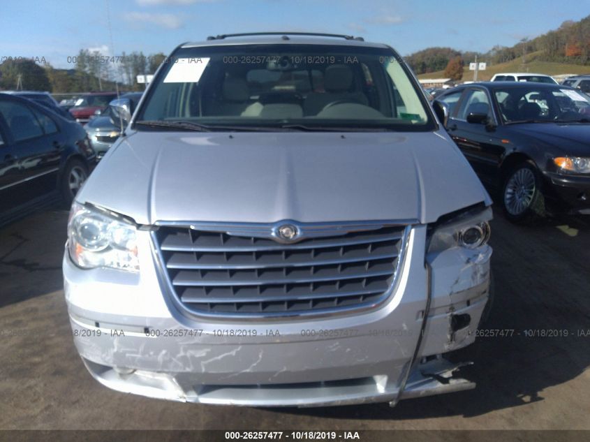 2008 Chrysler Town & Country Limited VIN: 2A8HR64X28R607482 Lot: 26257477