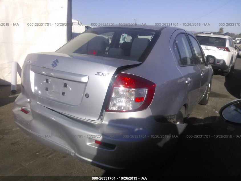 VIN JS2YC5A32D6100898 2013 Suzuki SX4, LE no.4