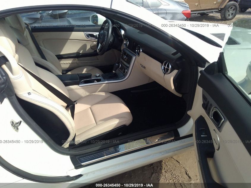 VIN WDDPK4HA2DF056897 2013 Mercedes-Benz SLK-Class,... no.5