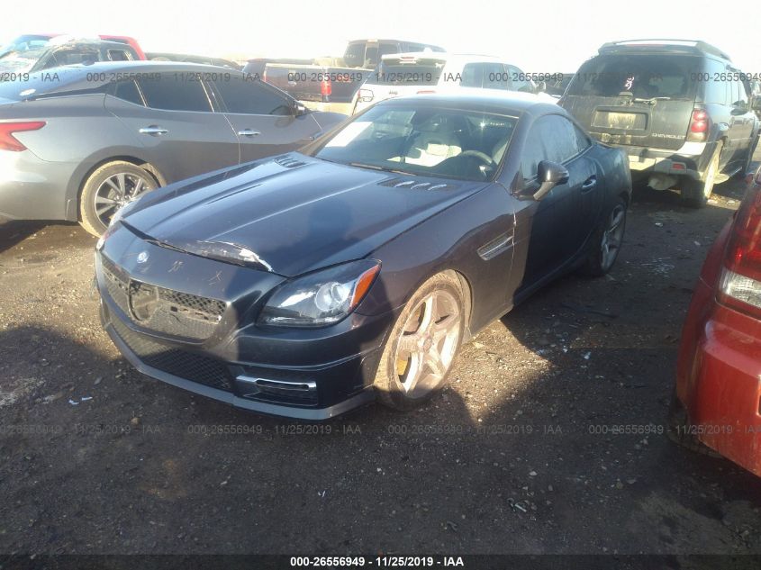 VIN WDDPK5HA9DF051363 2013 Mercedes-Benz SLK-Class,... no.2