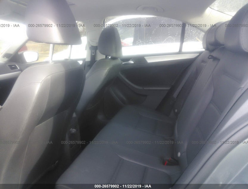 3VWLL7AJ7CM403735