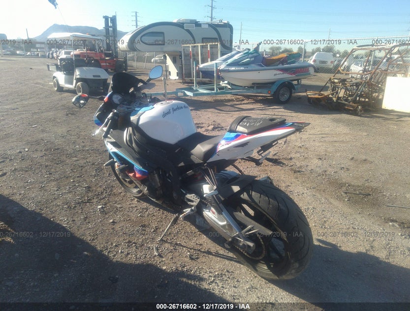WB1053409CZL16197