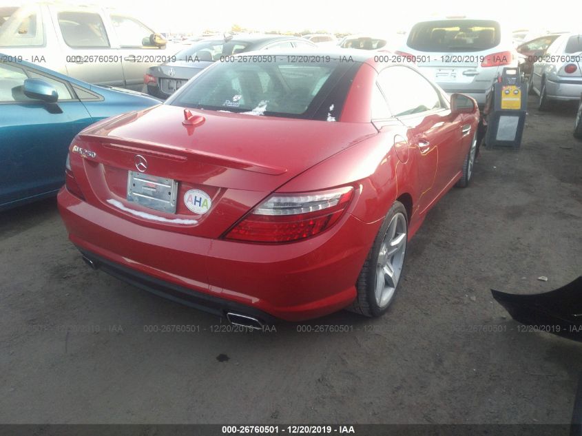 VIN WDDPK4HA4DF057730 2013 Mercedes-Benz SLK-Class,... no.4