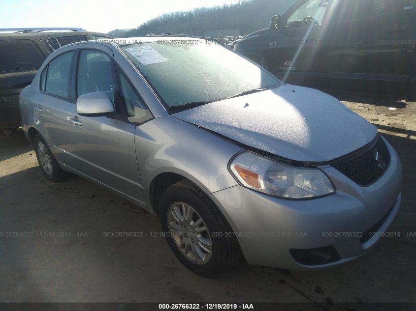 VIN JS2YC5A34D6102393 2013 Suzuki SX4, LE no.1