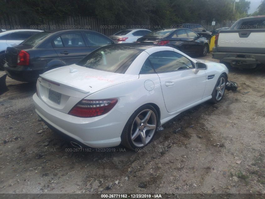 VIN WDDPK5HA8EF081195 2014 Mercedes-Benz SLK-Class,... no.4