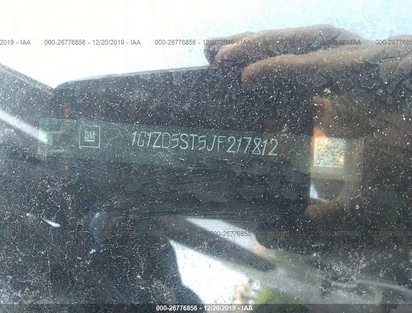 1G1ZD5ST5JF217812