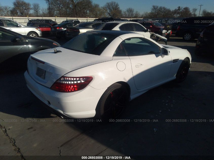 VIN WDDPK4HA0FF100043 2015 Mercedes-Benz SLK-Class,... no.4