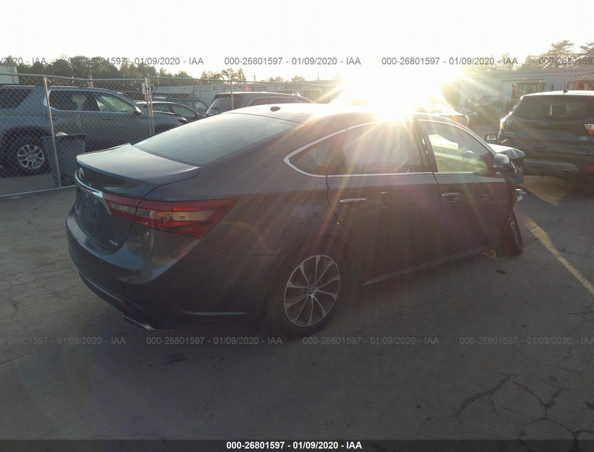 4T1BK1EB8HU256339