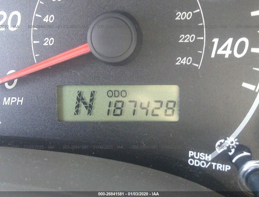 1NXBU4EE0AZ380892