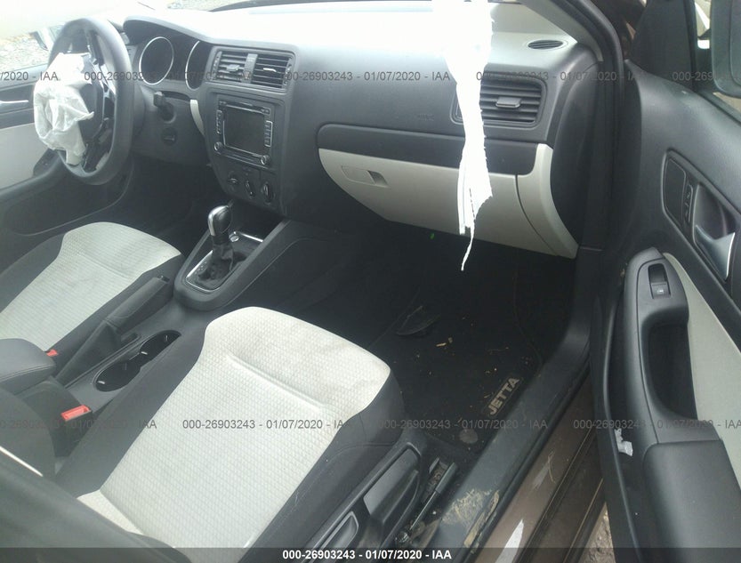 3VW2K7AJ6FM230938