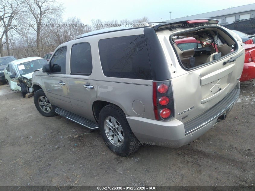 1GKFK63828J223899 2008 GMC YUKON photo no. 3