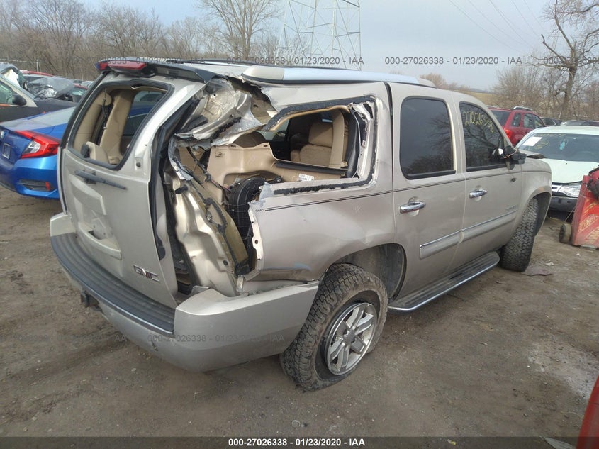 1GKFK63828J223899 2008 GMC YUKON photo no. 4