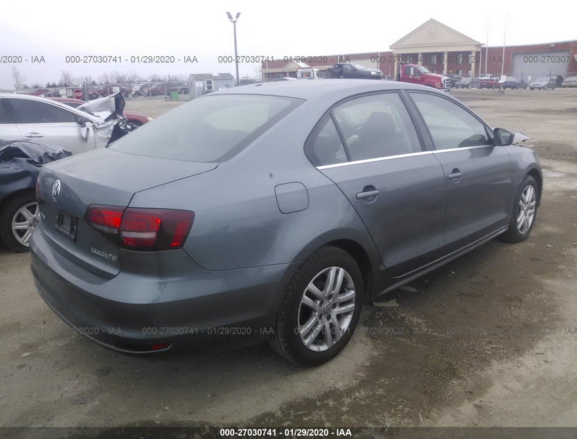 3VW2B7AJ8HM229888