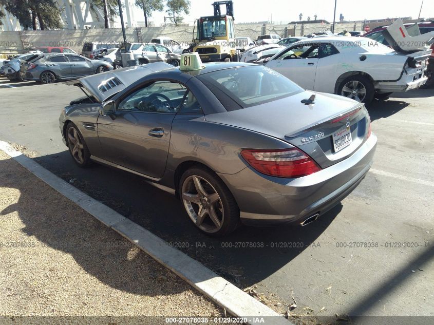 VIN WDDPK3JA3GF116842 2016 Mercedes-Benz SLK-Class,... no.3