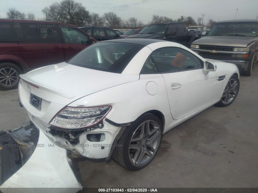 VIN WDDPK4HA8FF096713 2015 Mercedes-Benz SLK-Class,... no.4