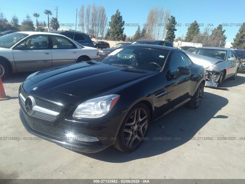 VIN WDDPK4HA7DF067457 2013 Mercedes-Benz SLK-Class,... no.2