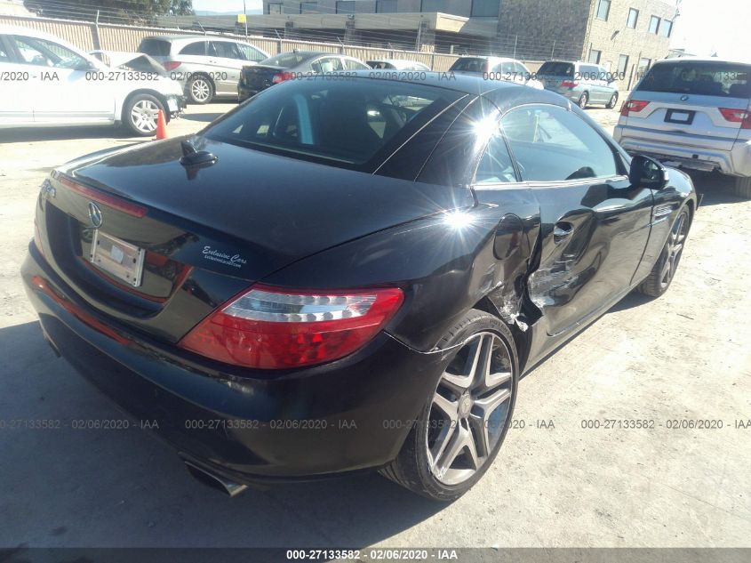 VIN WDDPK4HA7DF067457 2013 Mercedes-Benz SLK-Class,... no.4