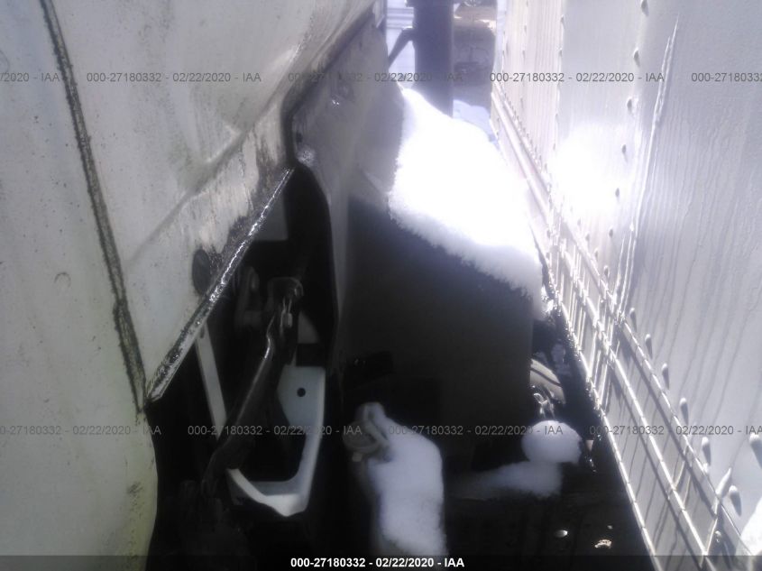 1996 Chevrolet Tilt Master W4S04 VIN: 4KBB4B1R5TJ001220 Lot: 27180332