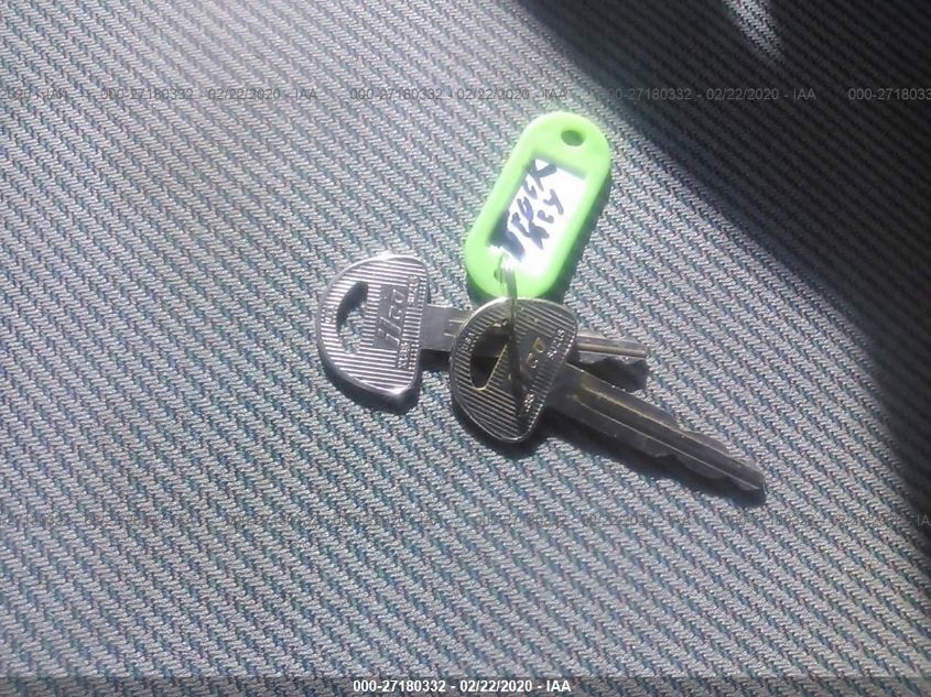 1996 Chevrolet Tilt Master W4S04 VIN: 4KBB4B1R5TJ001220 Lot: 27180332