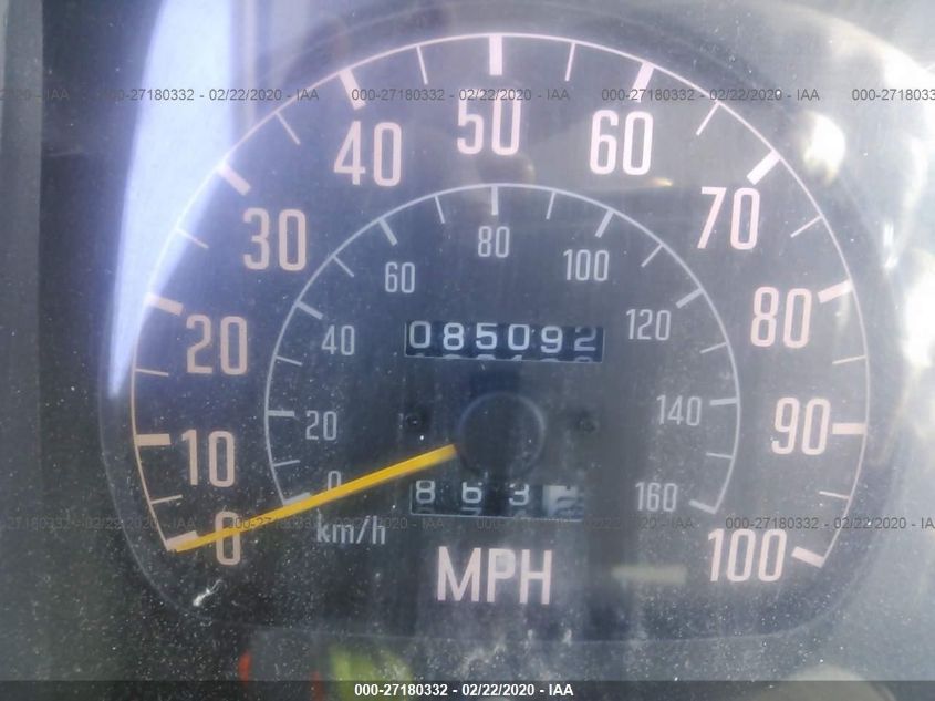 1996 Chevrolet Tilt Master W4S04 VIN: 4KBB4B1R5TJ001220 Lot: 27180332