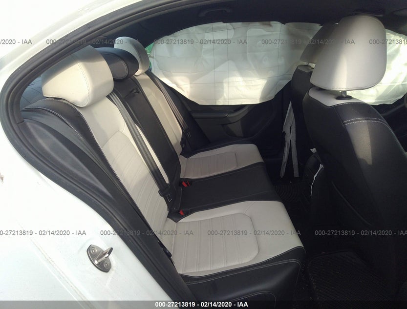 3VWD17AJ9GM270105