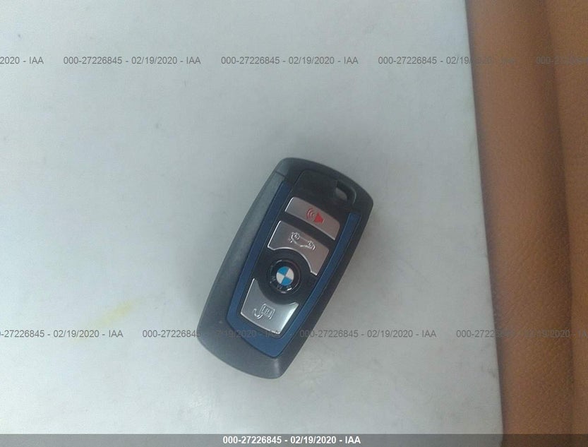 WBA2M7C53JVD51390