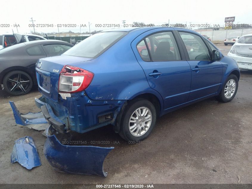 VIN JS2YC5A38D6100579 2013 Suzuki SX4, LE no.4