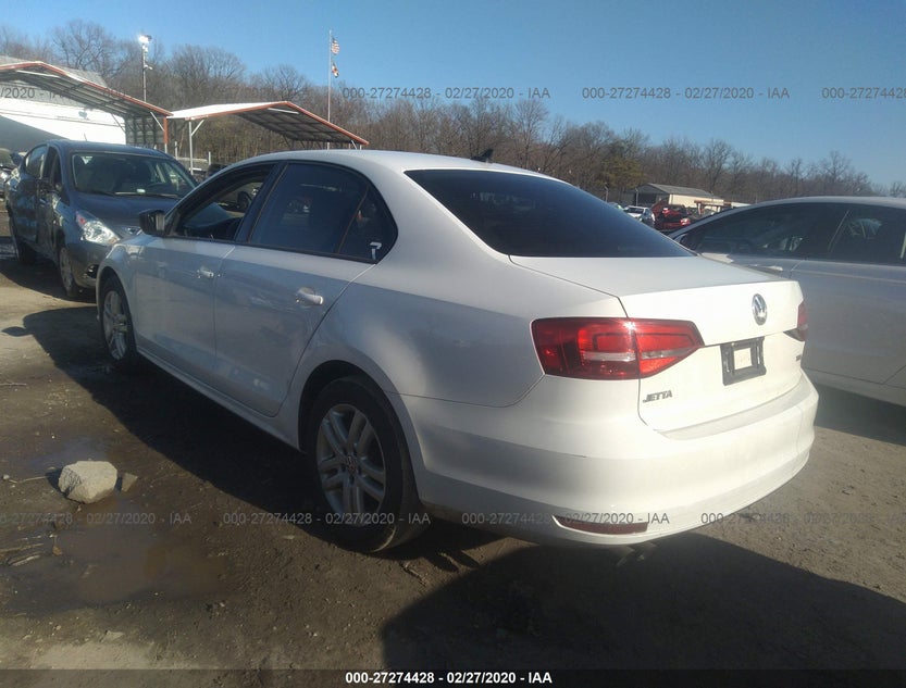 3VW3A7AJ4FM211327