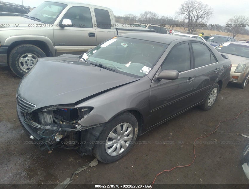 4T1BE32K15U558574