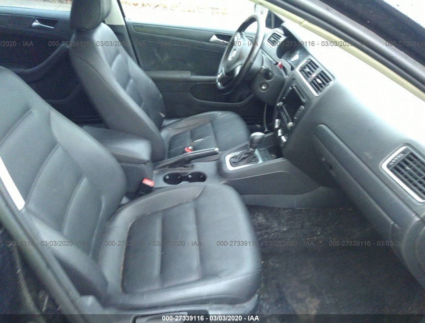 3VWDZ7AJ1BM303132